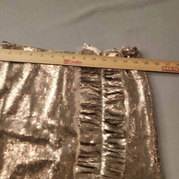 Glamorous Sequin Mini Skirt in Gold - Picture 3 of 7